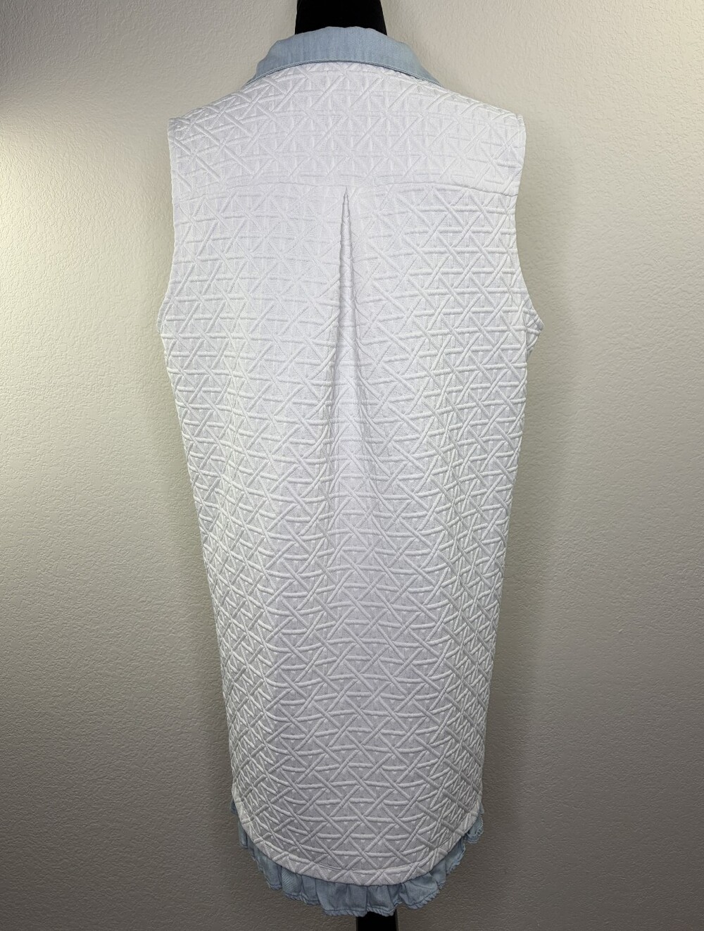 SSYS The Label Heidi white quilted sleeveless Ruffle Trim dress Large - Picture 8 of 14